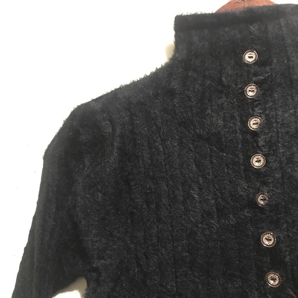 Turtle Neck Lightweight Sweater Top, Show Buttons - Picture 3 of 10
